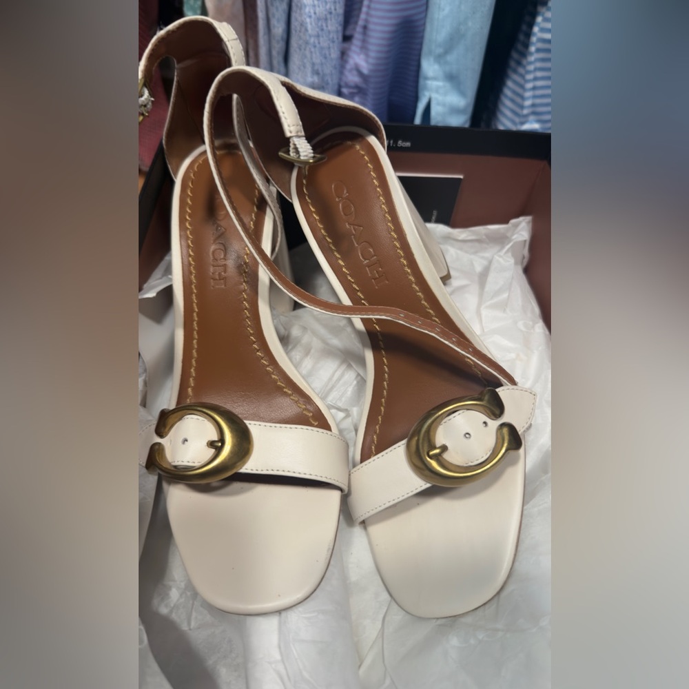 Coach Maya 85 Chalk Leather Signature Buckle Ankle Strap Block Heel Sandals 5.5 - Picture 2 of 6